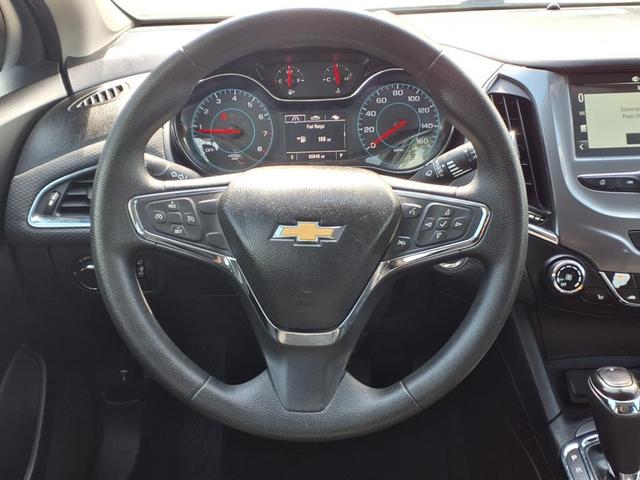 Photo of 2018 Graphite Metallic Chevrolet Cruze