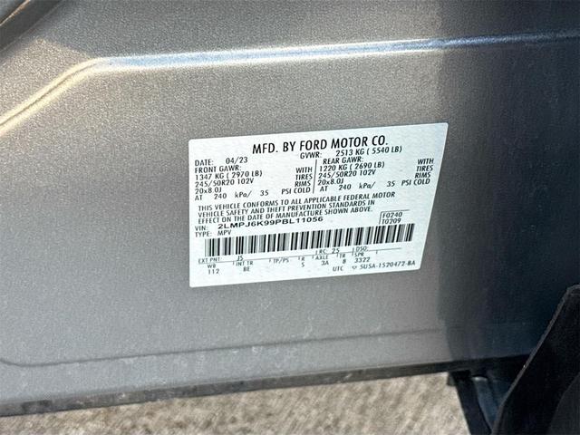 Photo of 2023 Silver Radiance Metallic Clearcoat Lincoln Nautilus