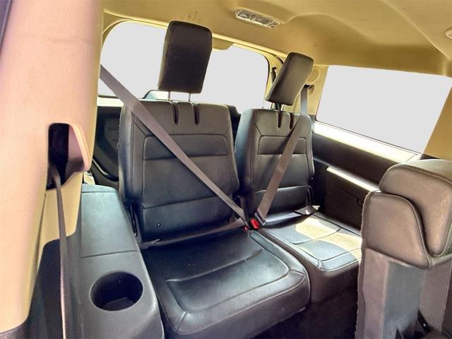 Photo of 2019 Oxford White Ford Flex