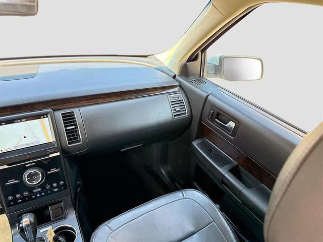 Photo of 2019 Oxford White Ford Flex