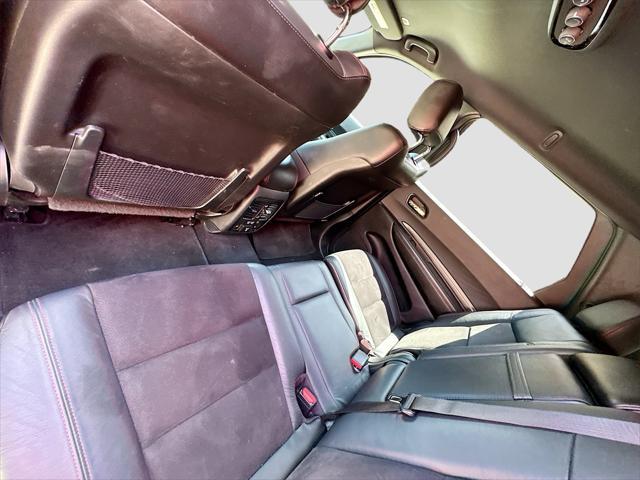 Photo of 2022 Octane Red Pearlcoat Dodge Durango