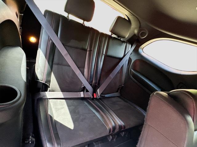Photo of 2022 Octane Red Pearlcoat Dodge Durango