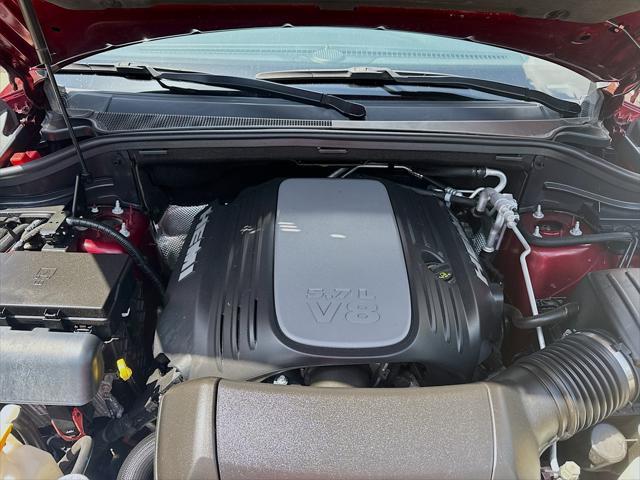 Photo of 2022 Octane Red Pearlcoat Dodge Durango