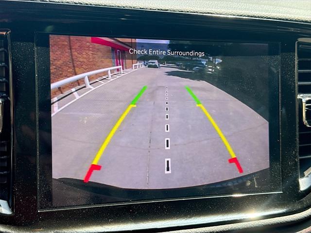 Photo of 2022 Octane Red Pearlcoat Dodge Durango
