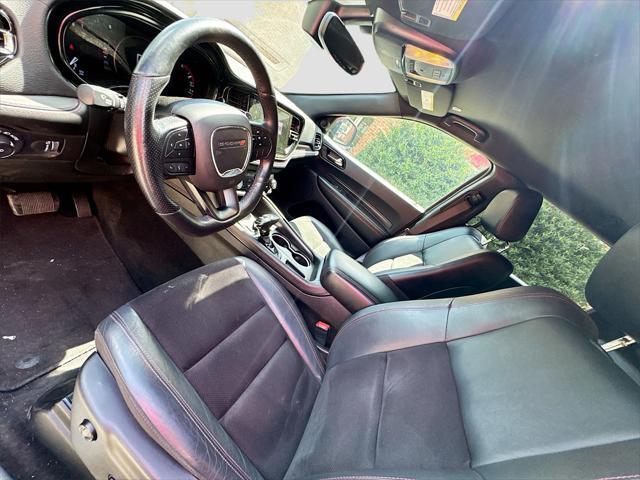 Photo of 2022 Octane Red Pearlcoat Dodge Durango