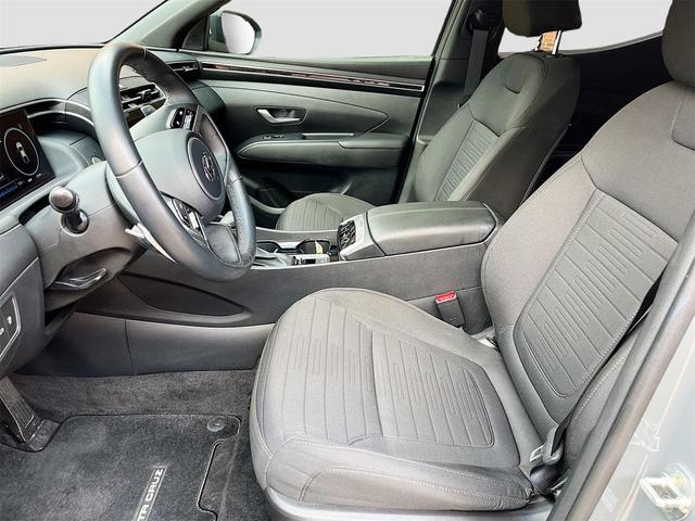 Photo of 2023 Hampton Gray Hyundai SANTA CRUZ