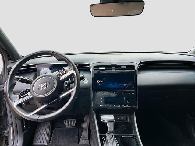 Photo of 2023 Hampton Gray Hyundai SANTA CRUZ