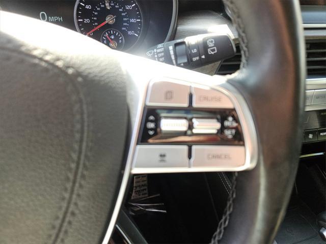 Photo of 2022 Black Copper Kia Telluride