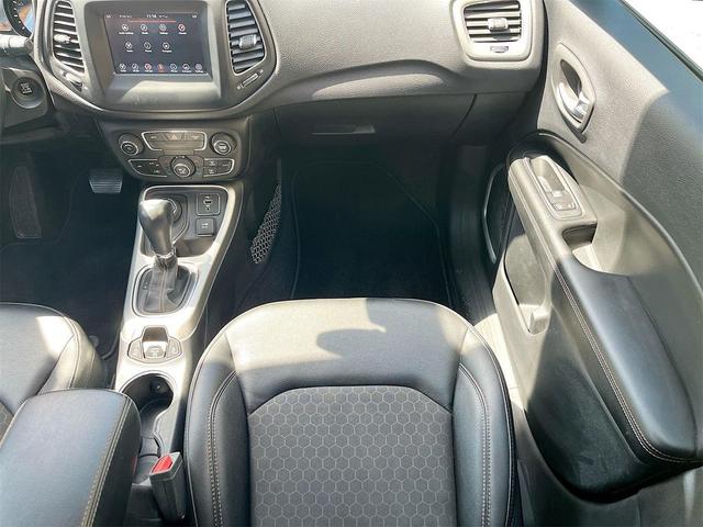 Photo of 2020 Laser Blue Pearlcoat Jeep Compass
