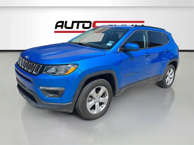 Photo of 2020 Laser Blue Pearlcoat Jeep Compass