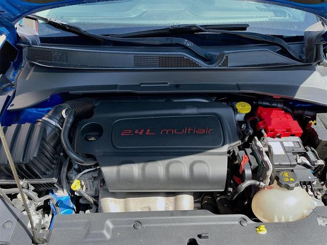 Photo of 2020 Laser Blue Pearlcoat Jeep Compass