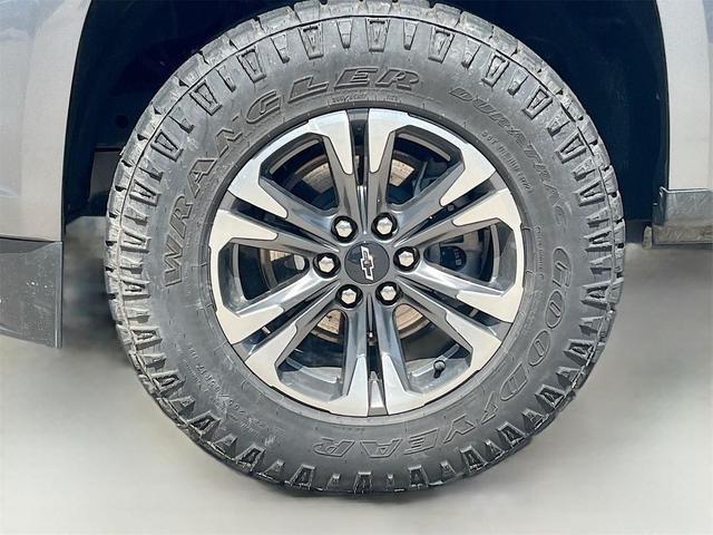 Photo of 2022 Satin Steel Metallic Chevrolet Colorado