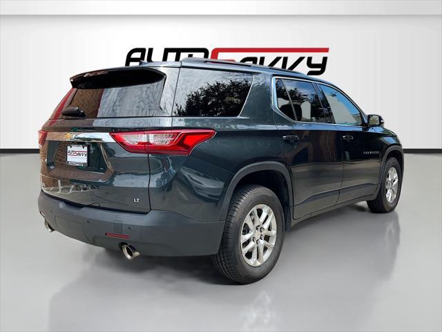 Photo of 2019 Graphite Metallic Chevrolet Traverse