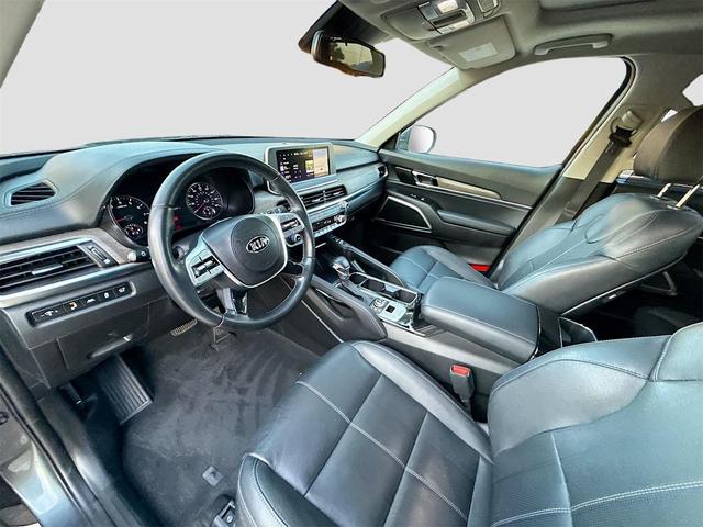 Photo of 2022 Gravity Grey Kia Telluride