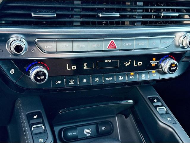 Photo of 2022 Gravity Grey Kia Telluride