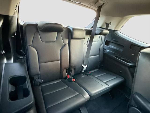 Photo of 2022 Gravity Grey Kia Telluride