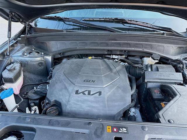 Photo of 2022 Gravity Grey Kia Telluride