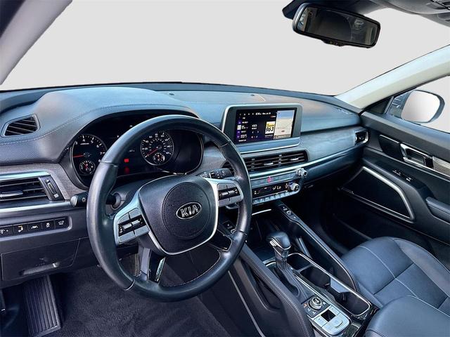 Photo of 2022 Gravity Grey Kia Telluride