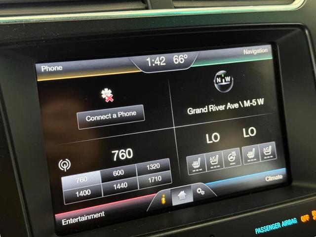 Photo of 2016 Shadow Black Ford Explorer