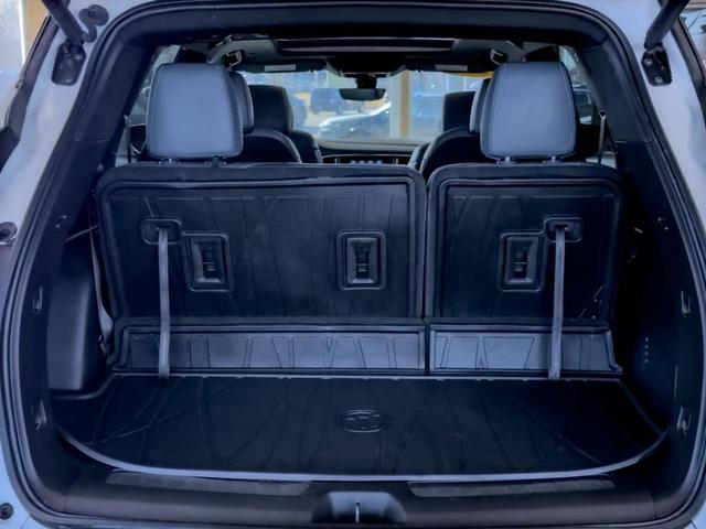 Photo of 2023 White Frost Tri-Coat Buick Enclave