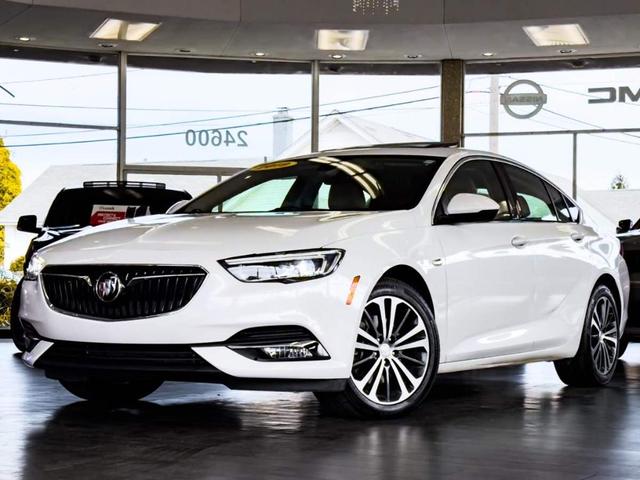 Photo of 2019 White Frost Tri-Coat Buick Regal Sportback