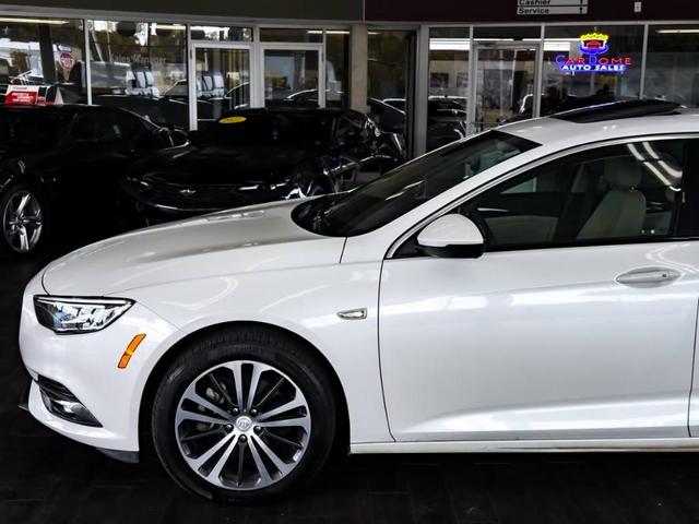 Photo of 2019 White Frost Tri-Coat Buick Regal Sportback