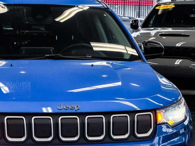 Photo of 2022 Laser Blue Jeep Compass