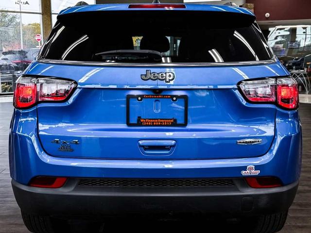 Photo of 2022 Laser Blue Jeep Compass