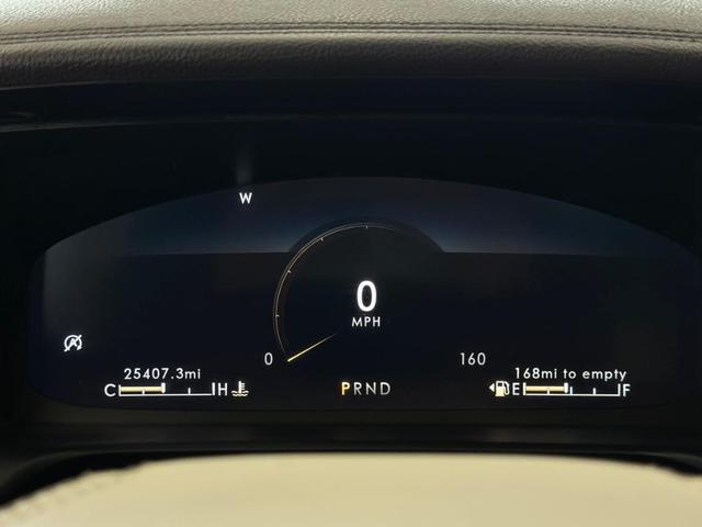 Photo of 2023 Diamond Red Lincoln Aviator