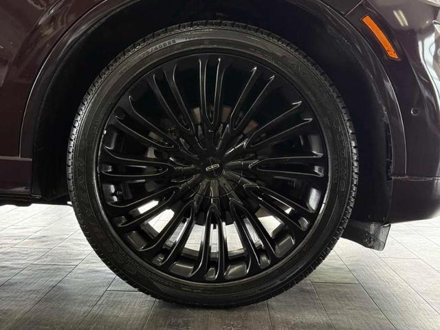 Photo of 2023 Diamond Red Lincoln Aviator