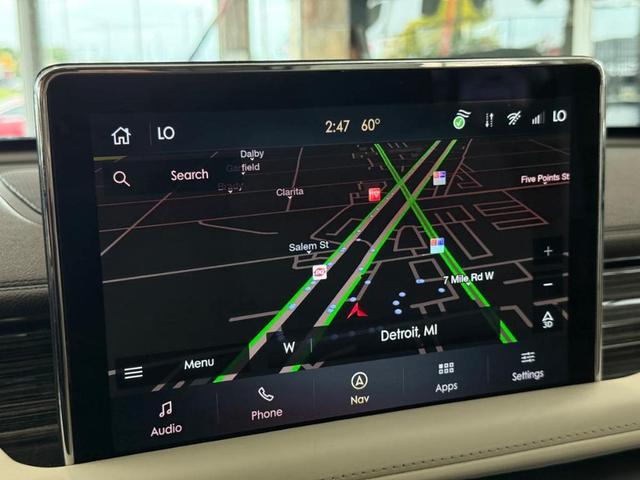 Photo of 2023 Diamond Red Lincoln Aviator
