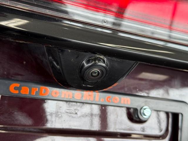 Photo of 2023 Diamond Red Lincoln Aviator