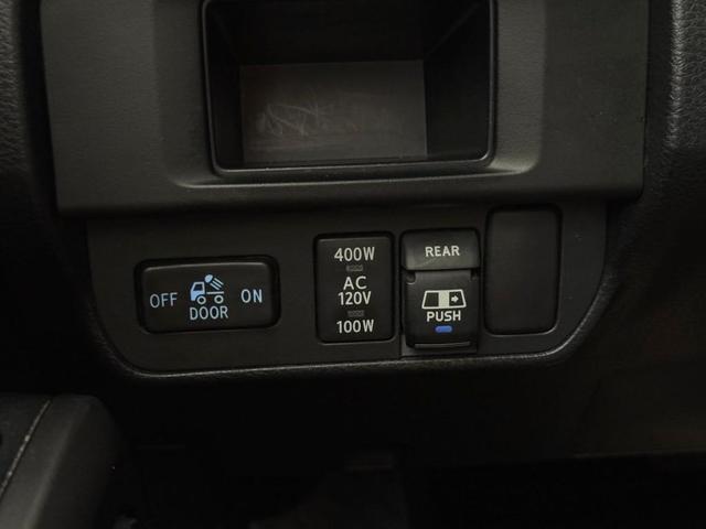 Photo of 2017 Blazing Blue Pearl Toyota Tacoma
