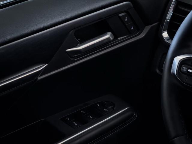 Photo of 2025 Sterling GMC Acadia