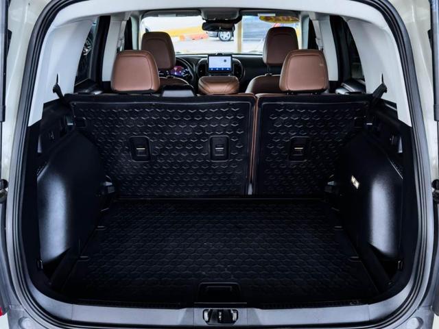 Photo of 2024 Desert Sand Ford Bronco Sport