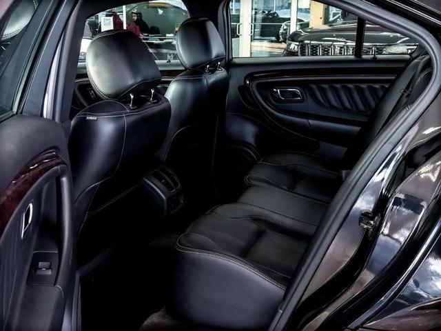 Photo of 2014 Tuxedo Black Metallic Ford Taurus