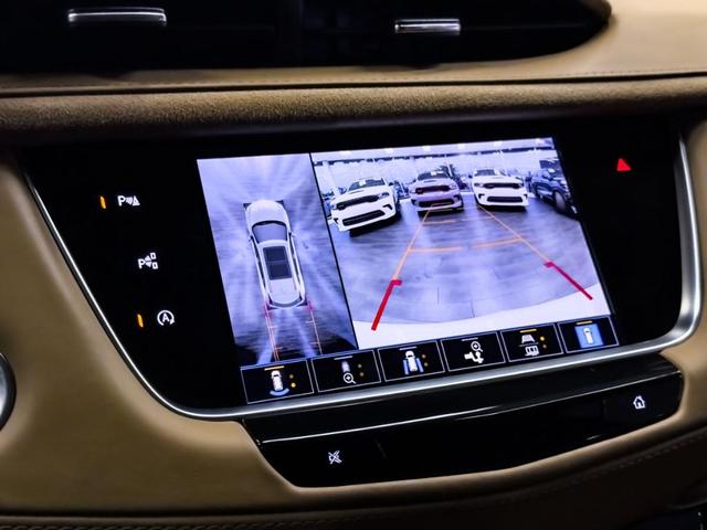 Photo of 2024 Crystal White Tri-Coat Cadillac XT5
