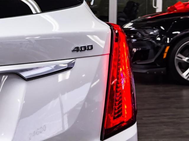 Photo of 2024 Crystal White Tri-Coat Cadillac XT5