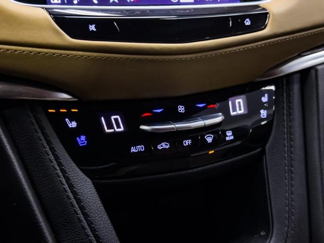 Photo of 2024 Crystal White Tri-Coat Cadillac XT5