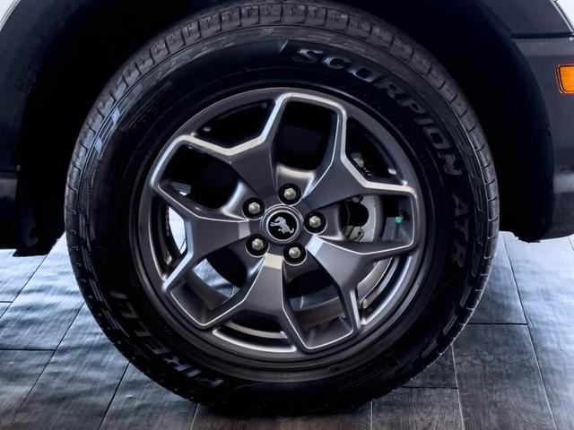 Photo of 2023 Oxford White Ford Bronco Sport