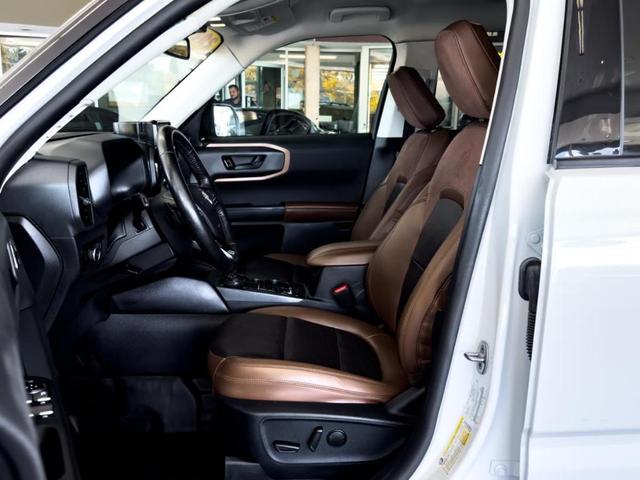 Photo of 2023 Oxford White Ford Bronco Sport