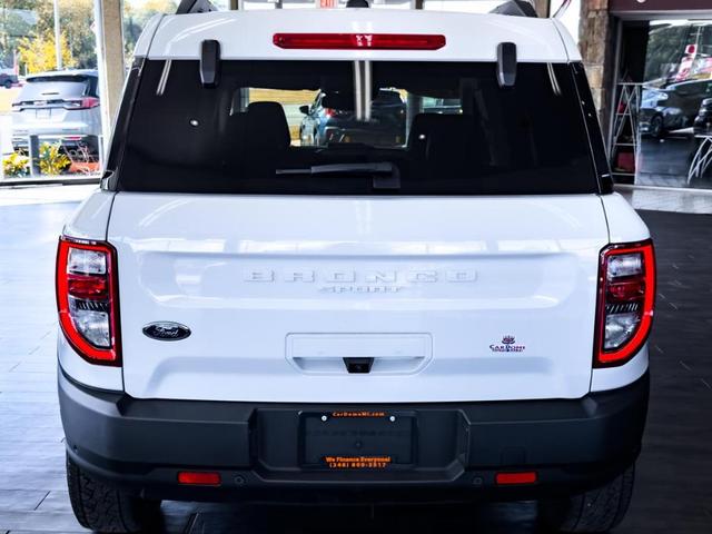 Photo of 2023 Oxford White Ford Bronco Sport