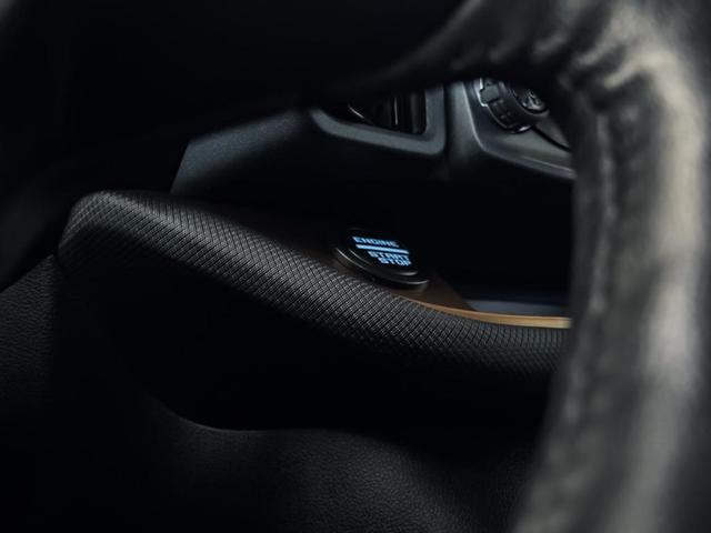 Photo of 2023 Oxford White Ford Bronco Sport