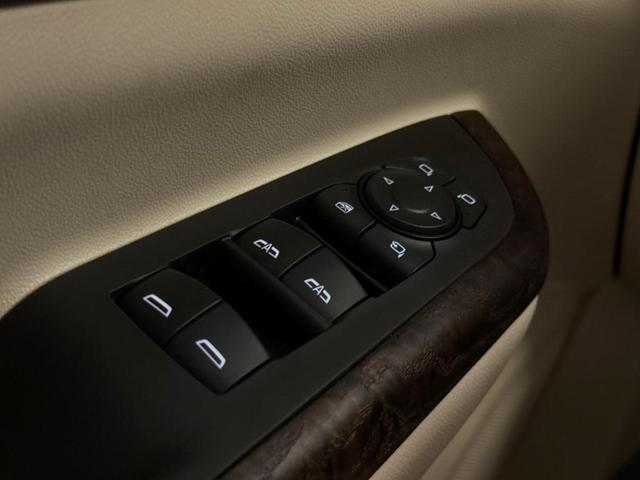 Photo of 2020 Ebony Twilight Metallic GMC Acadia