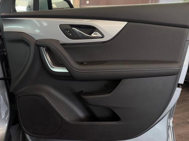 Photo of 2025 Sterling Gray Metallic Chevrolet Blazer