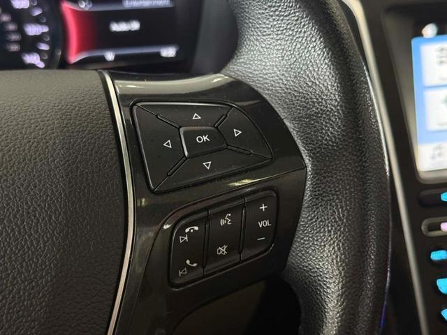 Photo of 2018 Shadow Black Ford Explorer