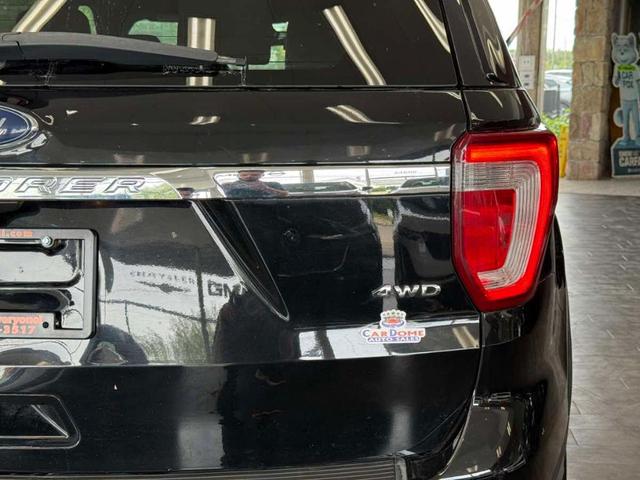 Photo of 2018 Shadow Black Ford Explorer