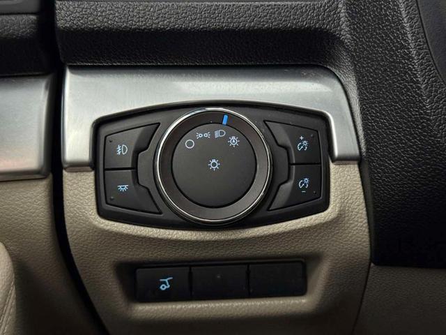 Photo of 2018 Shadow Black Ford Explorer