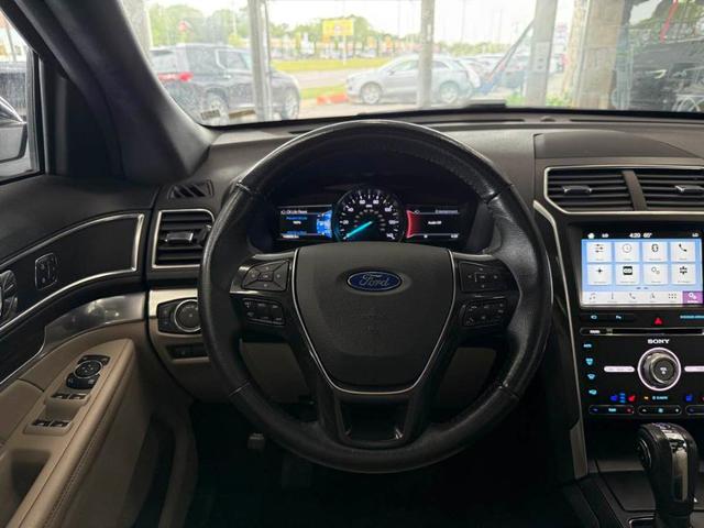 Photo of 2018 Shadow Black Ford Explorer