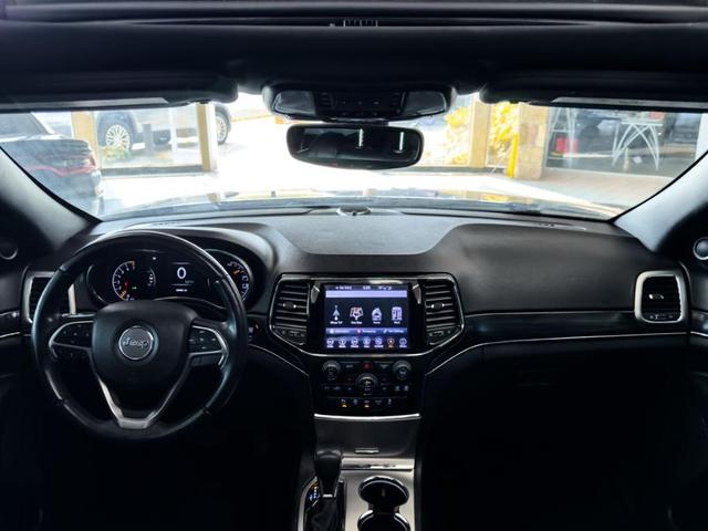 Photo of 2019 Granite Crystal Clearcoat Metallic Jeep Grand Cherokee